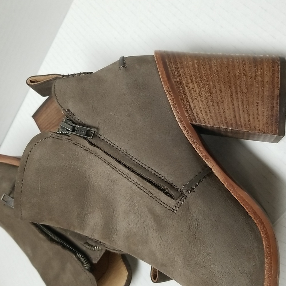 Ugg Booties - image 8